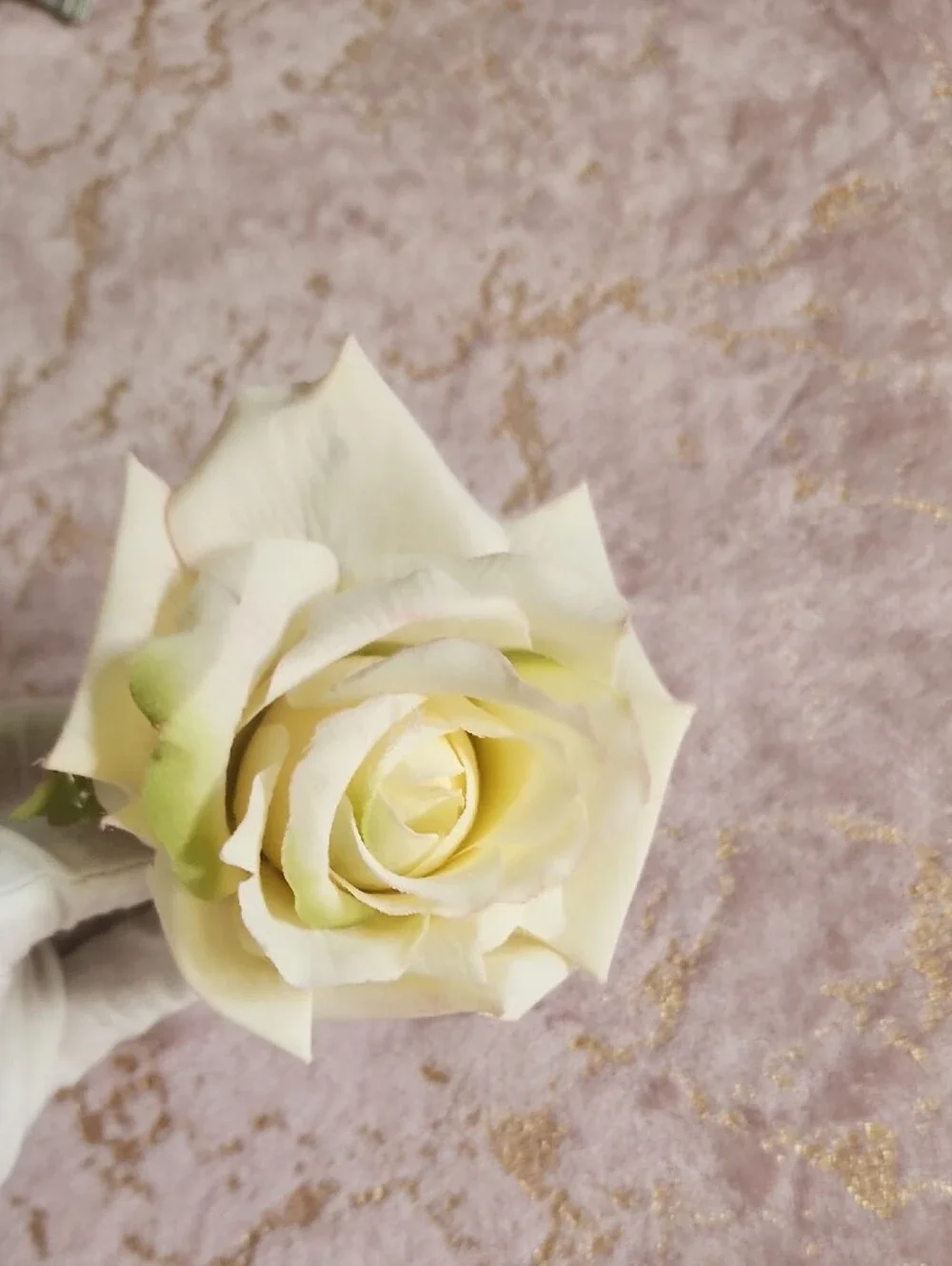 HAIR CLIP | Ivory Artificial Rose Hair Clip - Picture 10 of 15